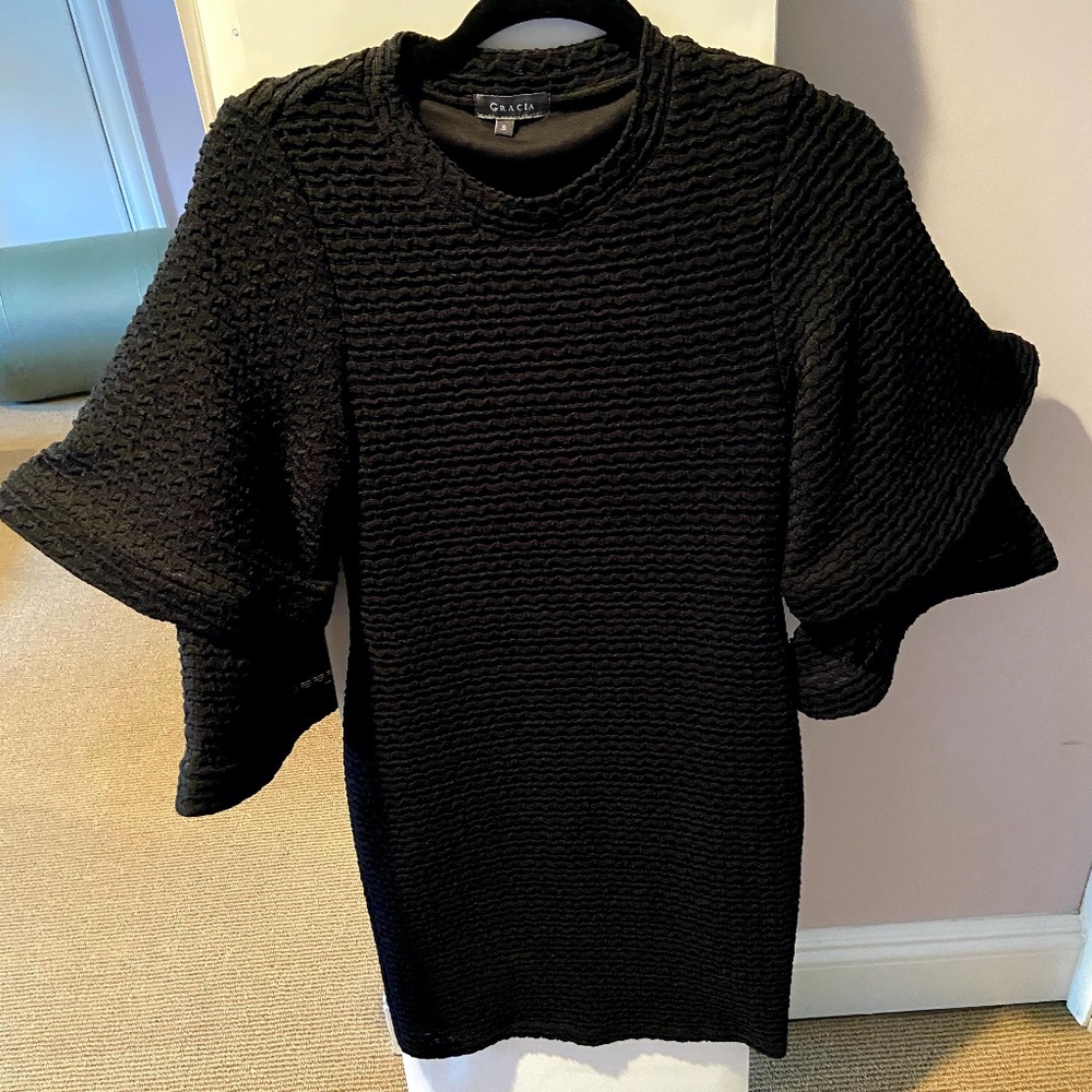 Gracia black puff sleeve dress